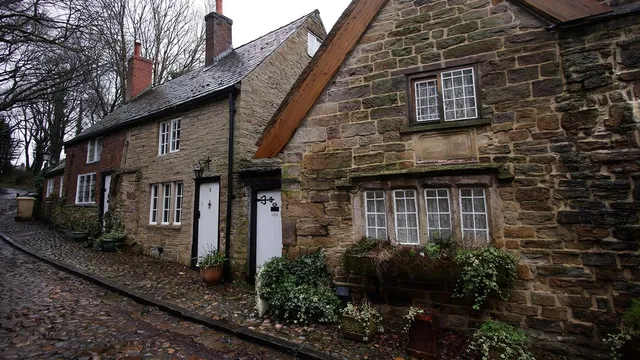 Discover Firwood Fold: A Hidden Historical Gem in Greater Manchester