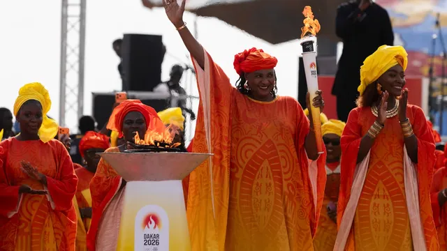 Senegal welcomes Olympic flame for historic Youth Olympic Games