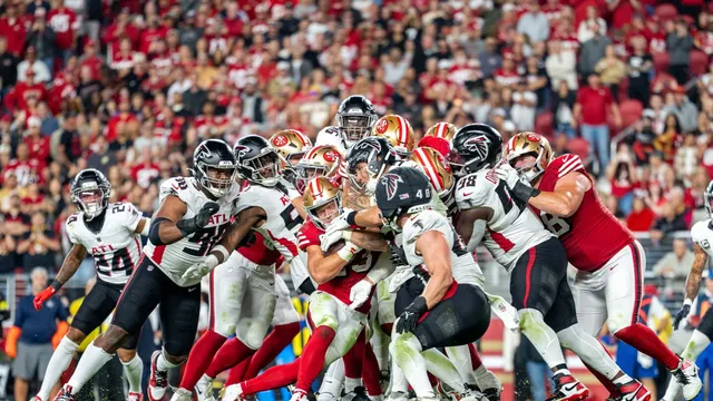 NFL decides against banning the tush push for next season