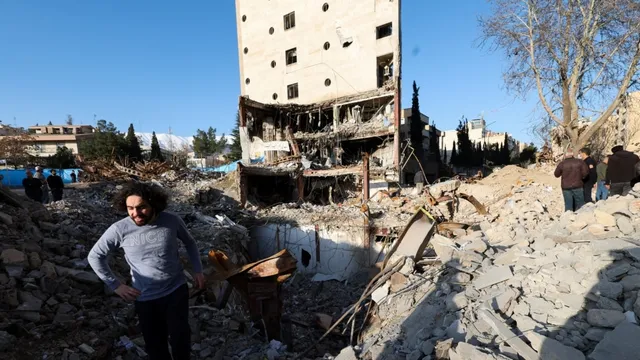 Trump postpones military strikes against Iranian power plants