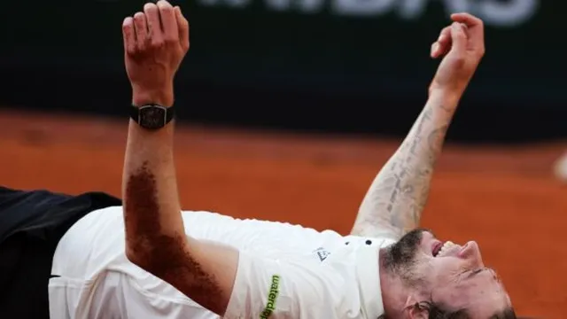 Jack Draper suffers shocking defeat to Alexander Bublik at French Open