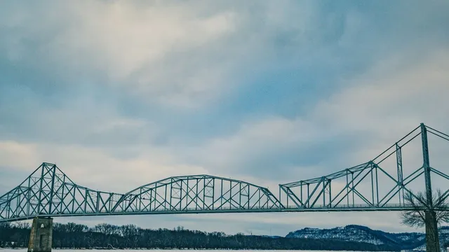 Crews prepare to implode Black Hawk Bridge after nearly 100 years