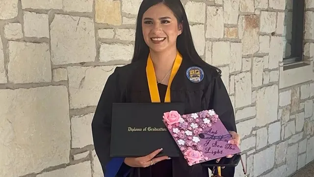 Federal judge orders return of college student deported in error