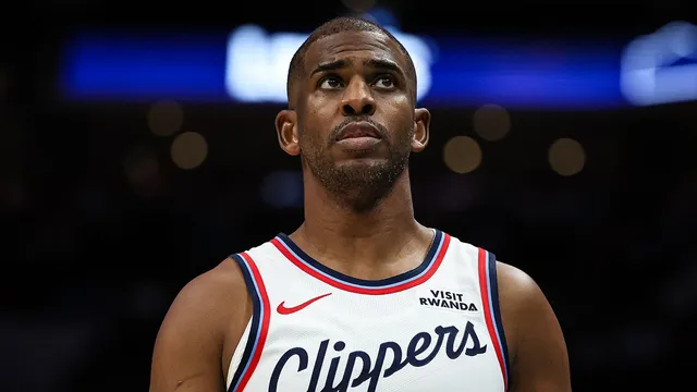 Chris Paul refuses to join Raptors after trade deal