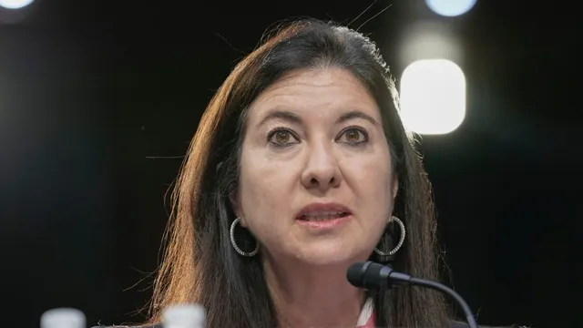 Adriana D. Kugler violated Fed trading rules before resignation