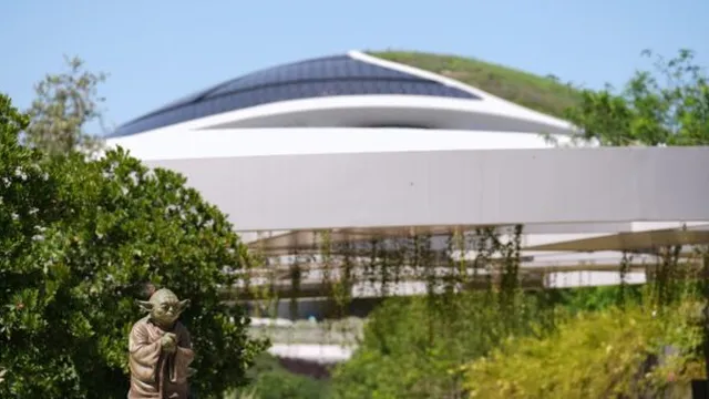 George Lucas opens Lucas Museum of Narrative Art in Los Angeles
