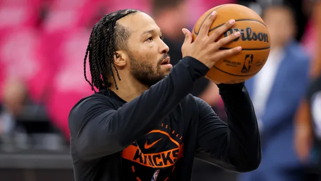 Jalen Brunson shines with 30 points in NBA Finals debut