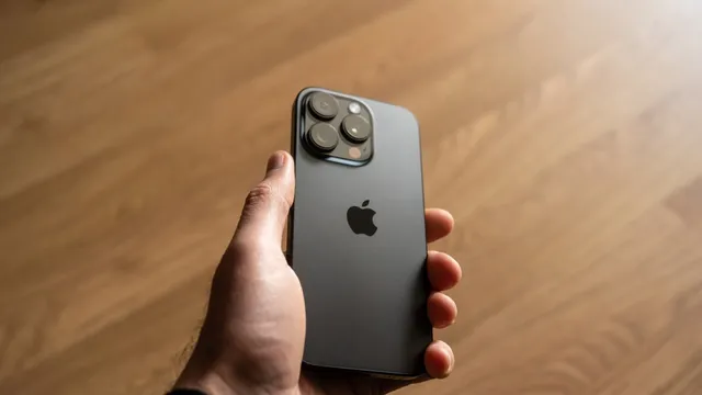 Apple aims to boost battery life but users remain doubtful