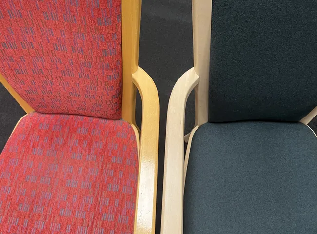 Karmstol Före & Efter rekond. Närbild. jpg