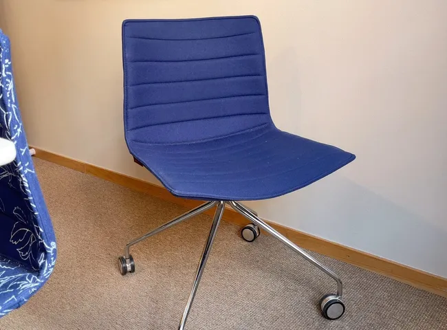 furniture-item_QV003Y0.max-1500x1500 (1)