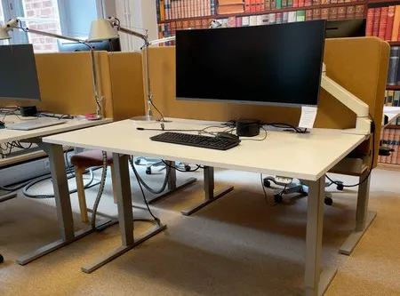 furniture-item_indZiDt.max-600x600