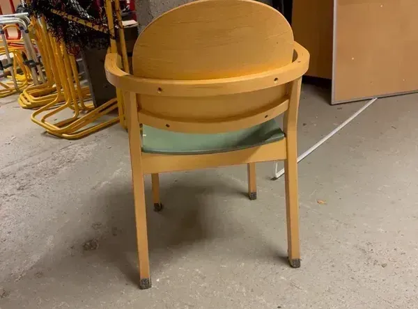 furniture-item_qkTlAaD.max-1500x1500