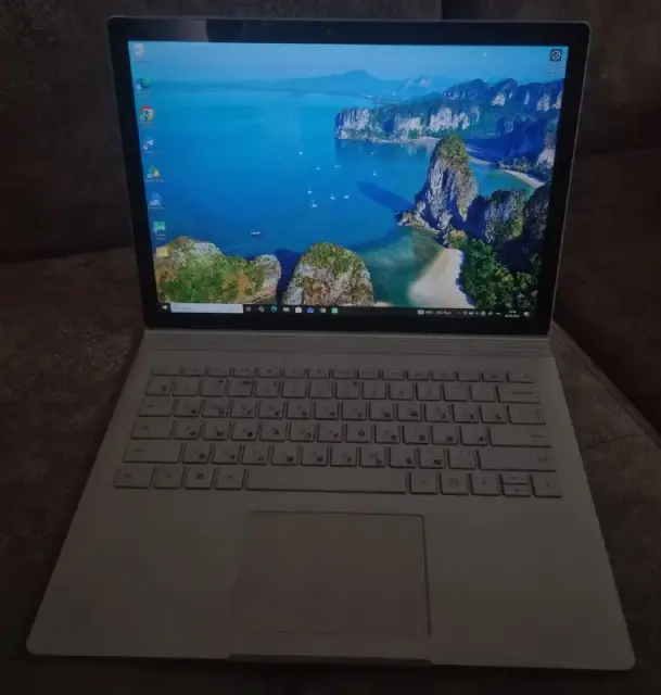 Microsoft surface2 2 — Batumi — 250 $