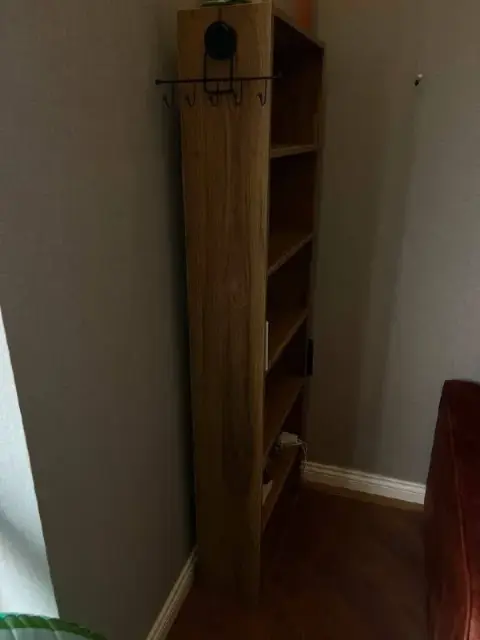 Стеллаж в хорошем состоянии — Батуми — 150 ₾