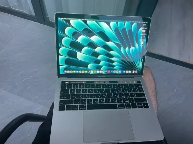 MacBook Pro 13» (A2159, 2019) Touch Bar — Batumi — 600 ₾