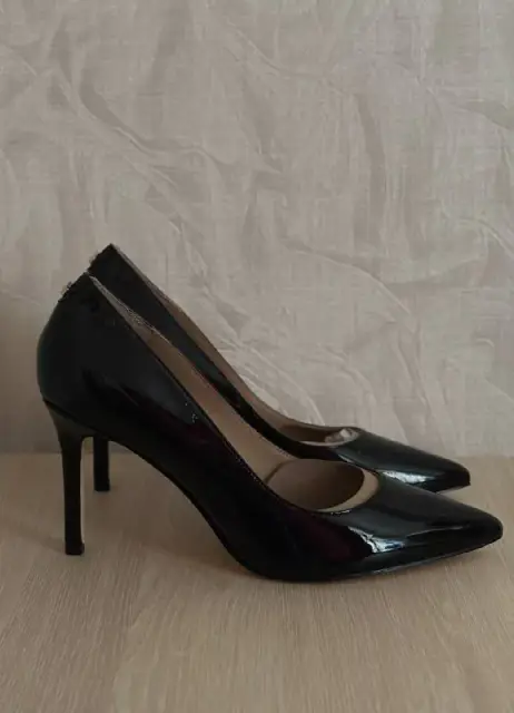 Обувь Guess 39 новая — Тбилиси — 150 ₾