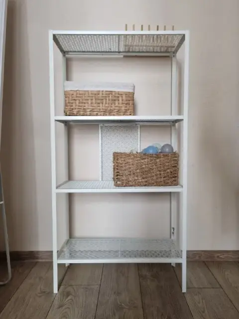 Белый металлический стеллаж с корзинами — Tbilisi — 110 ₾
