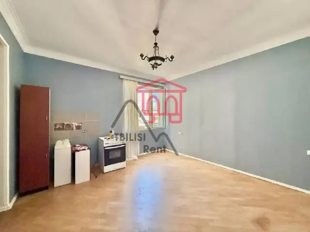 ID: 18890 (I0461) — Tbilisi — 550 $