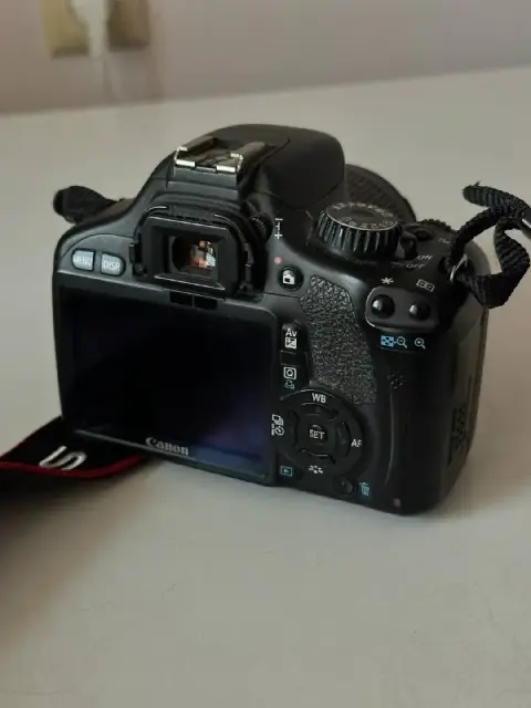 Canon EOS Rebel T2i (550D) — Батуми — 300 ₾