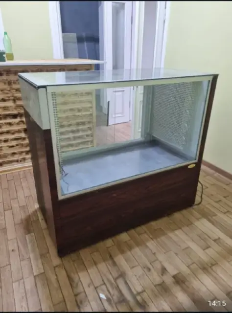 Торговая витрина-холодильник — Тбилиси — 1 400 ₾
