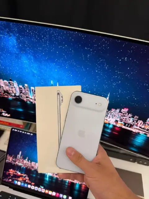 iPhone Air — Батуми — 2 400 ₾