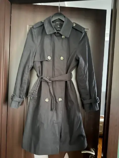 Тренч Mango — Батуми — 35 ₾