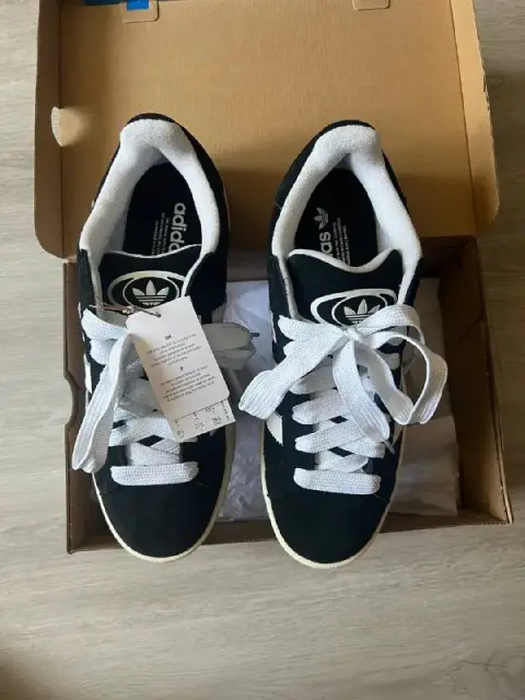 adidas campus размер 9.5-43 цена 200 лари — Tbilisi — 200 ₾
