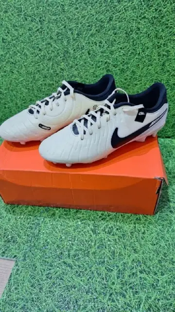 Футбольные бутсы Nike Tiempo Legend 10 Academy — Tbilisi — 130 ₾