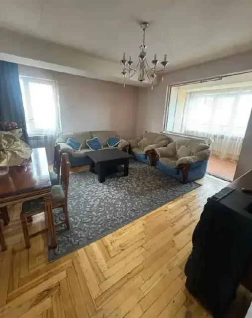 2-комн. квартира на ул. Назарбекян, 67 кв. м., 13/14 этаж панельного дома — Ереван — 350 000 ֏