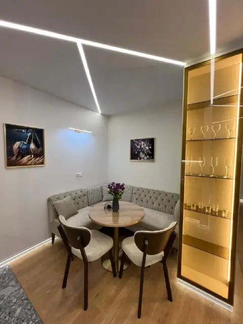 1+1 — отдельная спальня + кухня-гостиная. — Батуми — 500 $