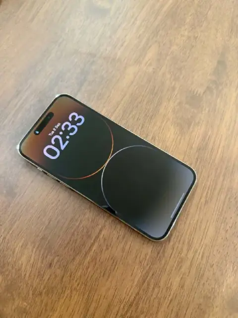 iPhone 14 Pro Max 128GB — Gold* Продаю Apple iPhone 14 Pro Max золотого цвета. • *Модель: * iPhone 14 — Батуми — 1 450 ₾