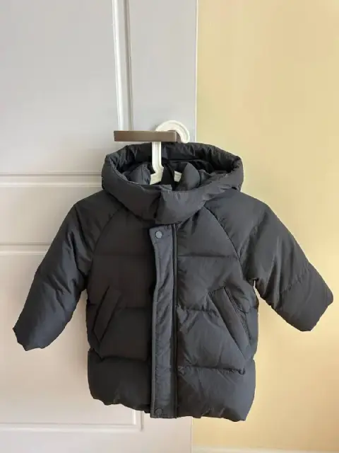 Zara, 104 см, на 2-3 года, на вид как новые. — Batumi — 30 ₾