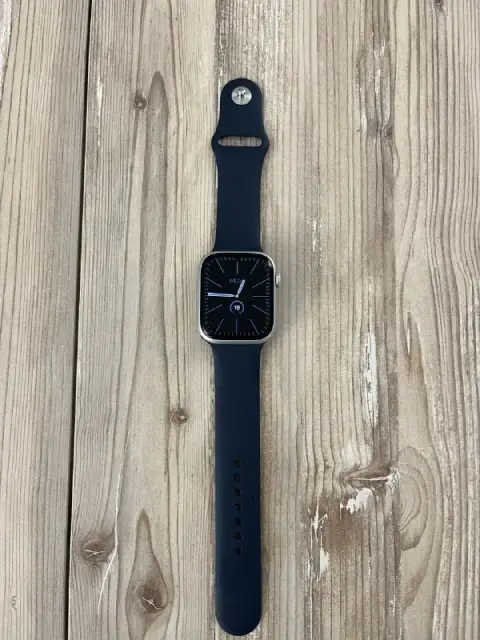 Apple Watch Series 9 GPS (45 мм). — Тбилиси — 500 ₾