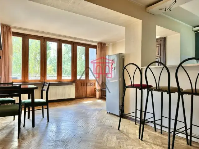 ID: 19078 (R0220) — Tbilisi — 650 $