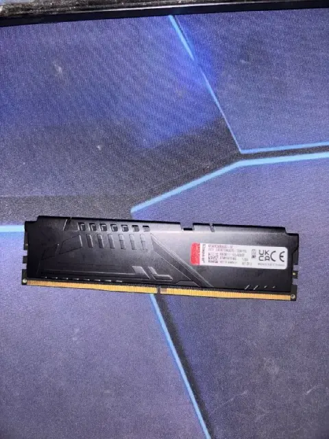 Kingston FURY Beast DDR5 16GB (одна плата) — Батуми — 500 ₾