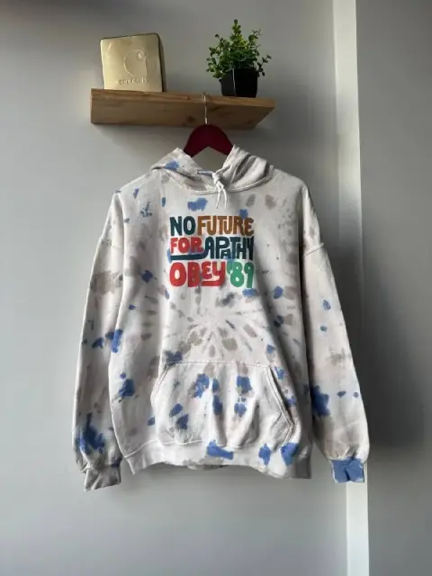 Худи Obey размер L — Batumi — 85 ₾