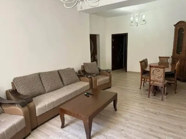 2 комн. квартира адрес: улица Дро — Yerevan — 270,000 ֏