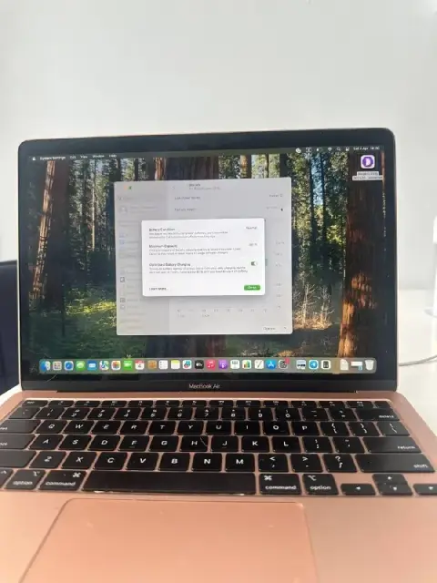 MacBook Air M1 rose gold — Батуми — 1 200 ₾