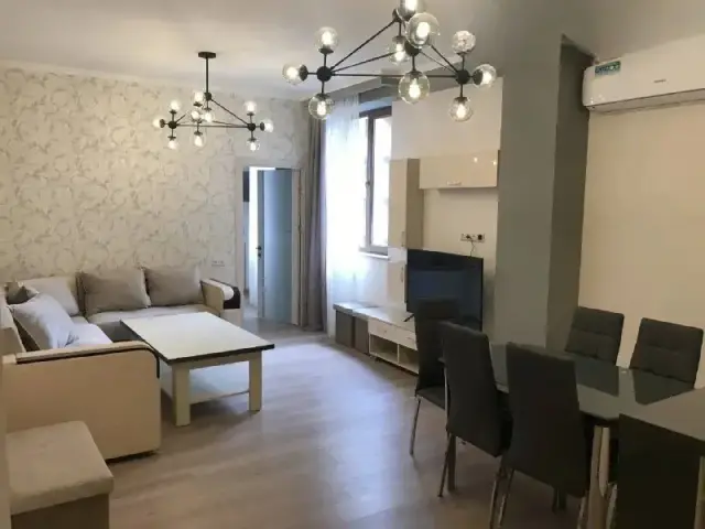 3 комн. квартира адрес: Папа Тагавора 18А — Ереван — 1 100 $