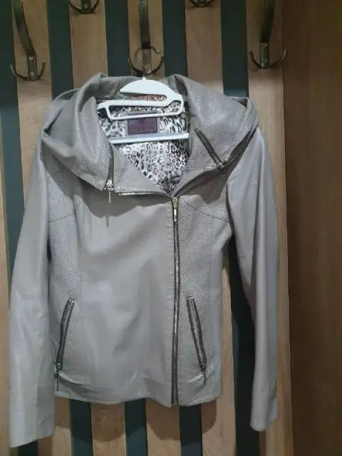 Куртки размер S: кожаная, красная, Zara, зимняя парка — Batumi — 120 ₾
