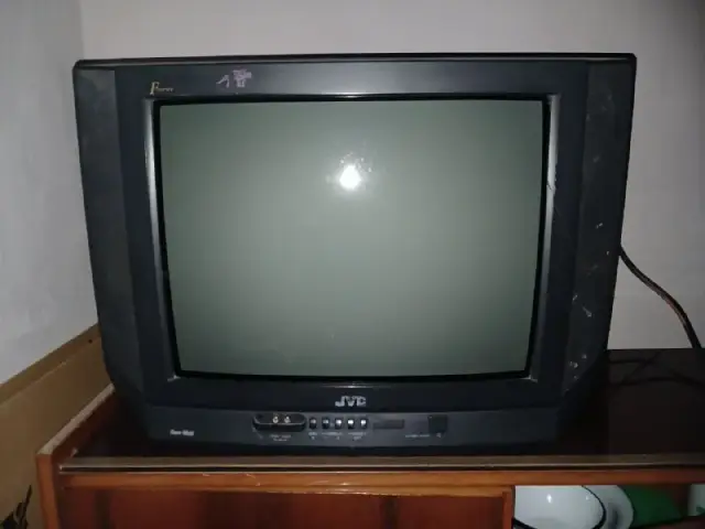 JVC (CRT, 1990-е) — Батуми — 50 ₾