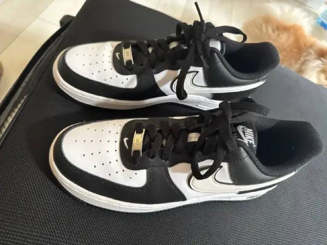 Кеды Nike Air Jordan 1 черно-белые 42 — Батуми — 270 ₾