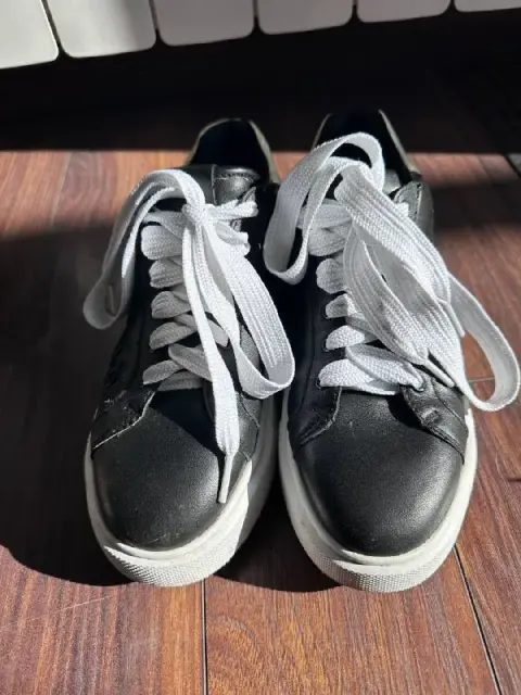Женские кеды Karl Lagerfeld, размер 38 — Tbilisi — 350 ₾