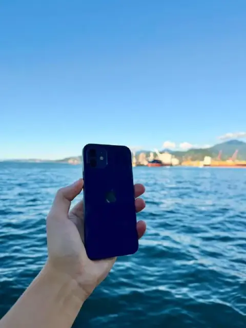 iPhone 12 64 GB — Батуми — 335 ₾