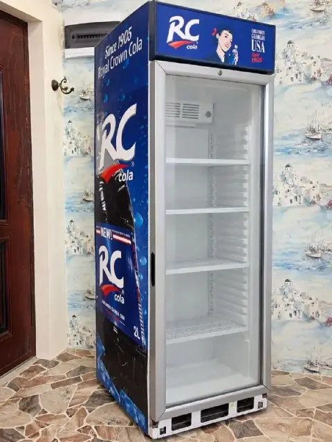 Коммерческий холодильник-витрина для напитков б/у — Батуми — 350 ₾