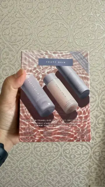 Набор Fenty Beauty, молочко и умывалка — Тбилиси — 10 ₾