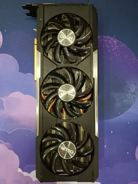Видеокарта Sapphire Nitro R9 8GB, не работает — Батуми — 50 ₾