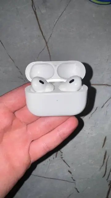 AirPods Pro 2 — USB-C — Батуми — 450 ₾