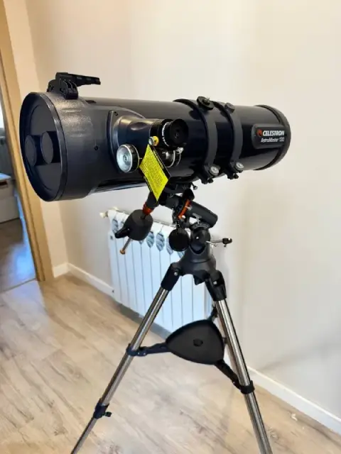 Telescope Celestron Astromaster 130eq — 700 GEL (2 pieces missing — Star finder and 1 counter weight — Батуми — 700 ₾
