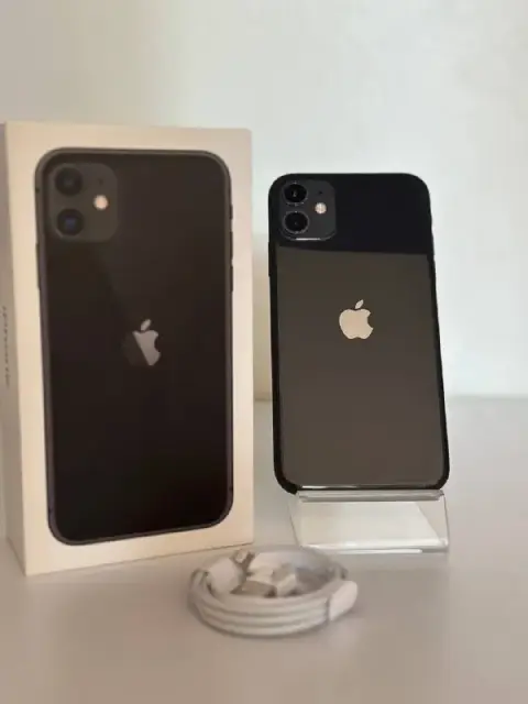 iPhone 11. Все работает исправно. Цена 300 лари — Tbilisi — 300 ₾
